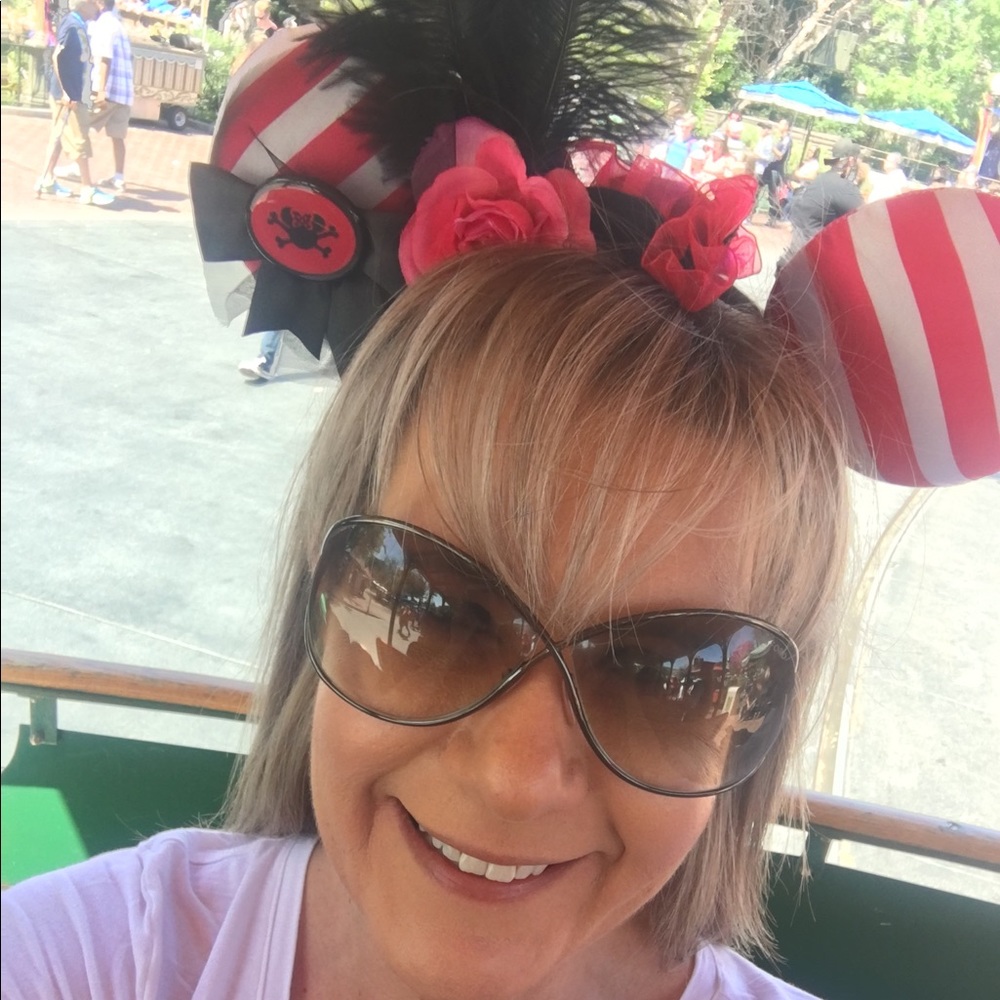 Meet your Posher, Lisa